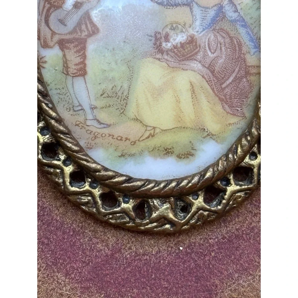 2 Vintage Fragonard Porcelain Cameo Framed Victorian Courting Couple Romantic